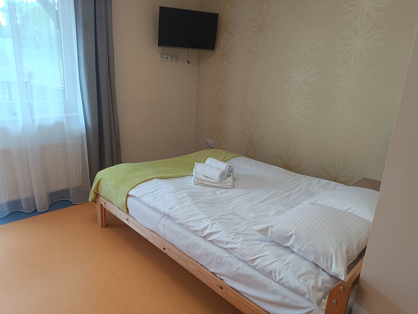LOGISPHARM SPÓŁKA Z OGRANICZONĄ ODPOWIEDZIALNOŚCIĄ - 3